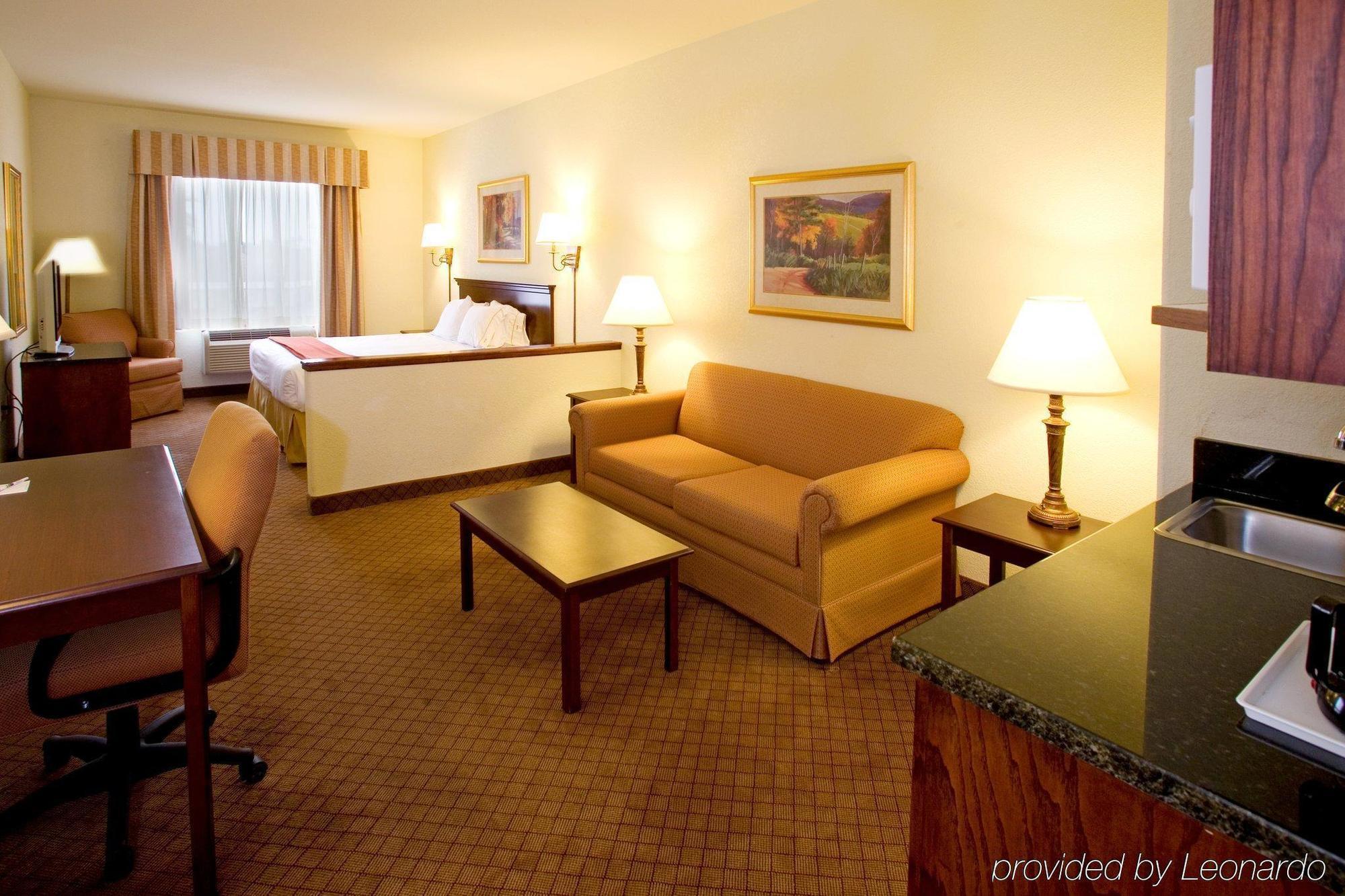 Holiday Inn Express Hotel And Suites Weslaco By Ihg Cameră foto